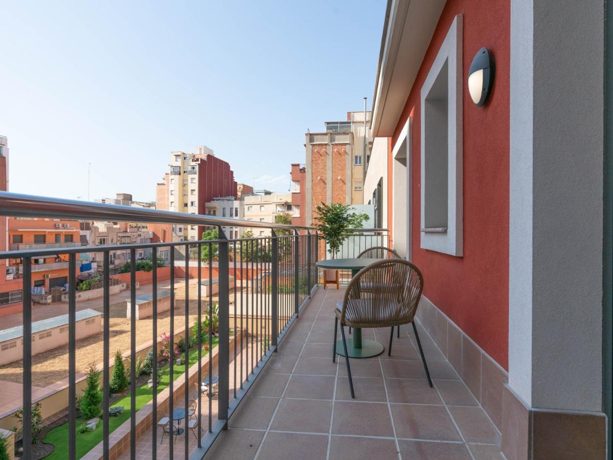 Limehome Barcelona Carrer De Besalu 90 - Estancia Temporal Exteriér fotografie
