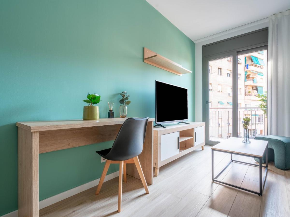 Limehome Barcelona Carrer De Besalu 90 - Estancia Temporal Exteriér fotografie