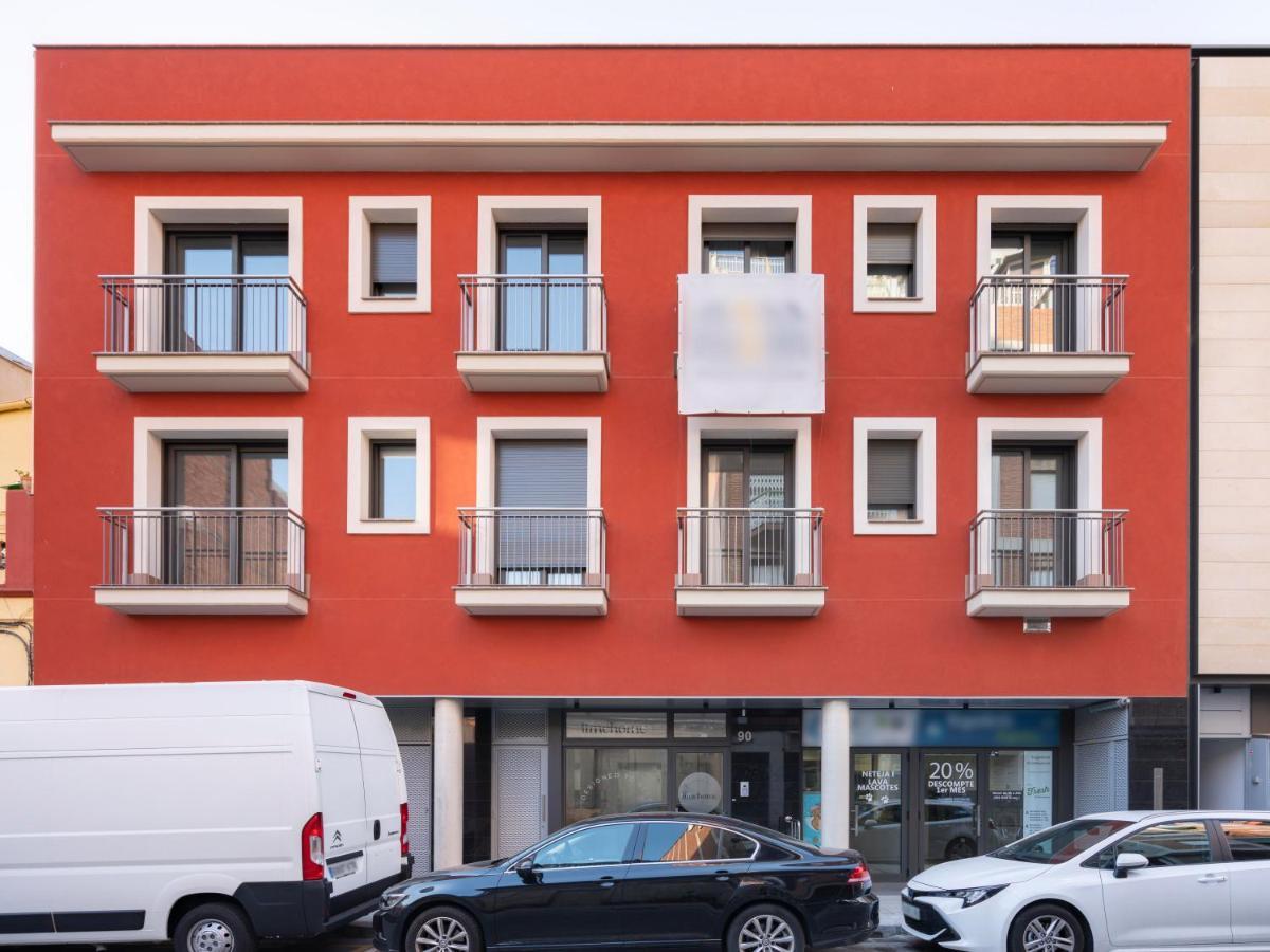 Limehome Barcelona Carrer De Besalu 90 - Estancia Temporal Exteriér fotografie